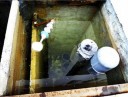 gambar settlement chamber yang dilengkapi dengan standpipe 128x97 Membuat Kolam Koi Ideal, Hal Hal Yang Perlu Mendapatkan Perhatian